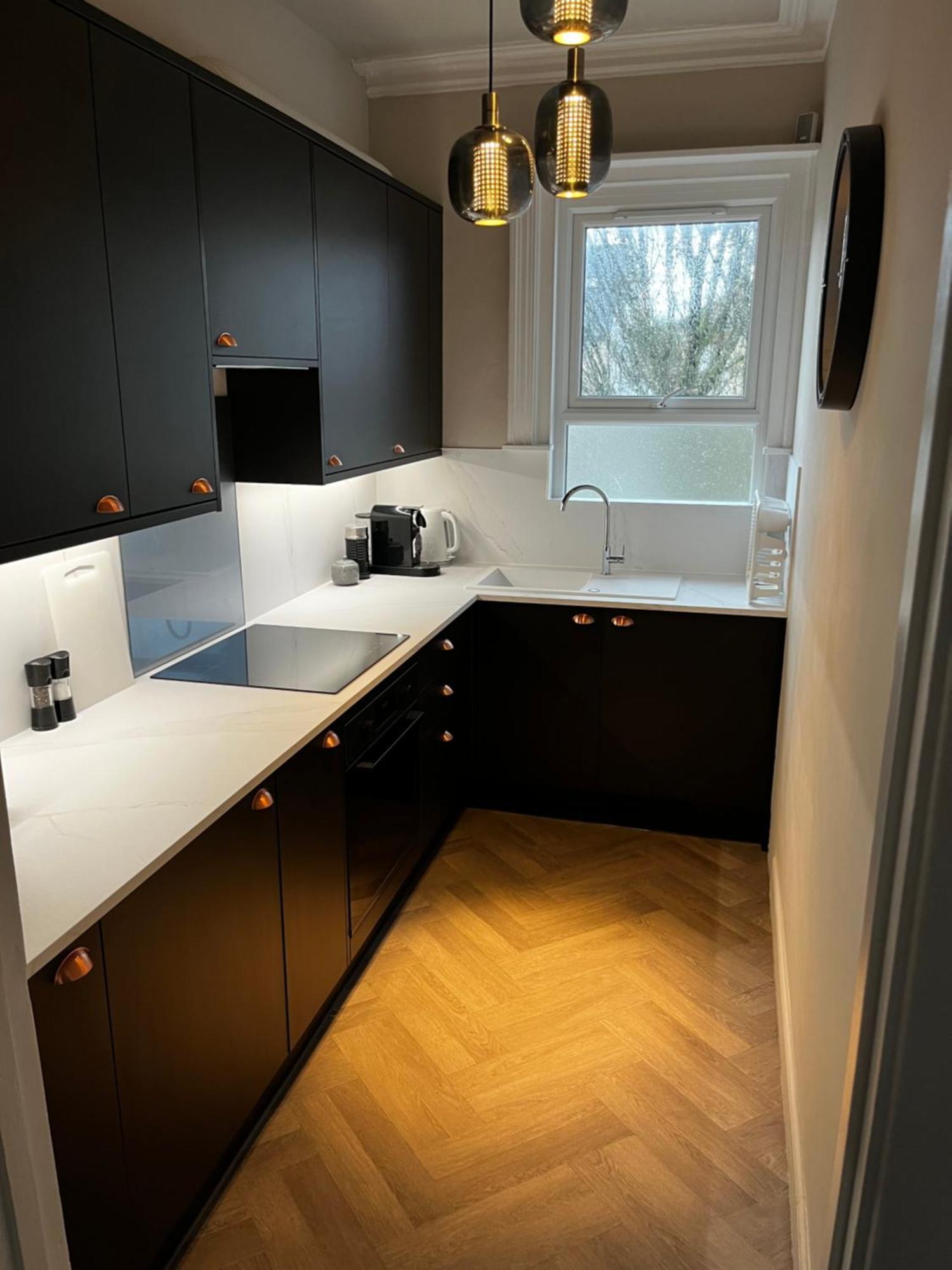 Contemporary Beach Apartment Brighton ภายนอก รูปภาพ